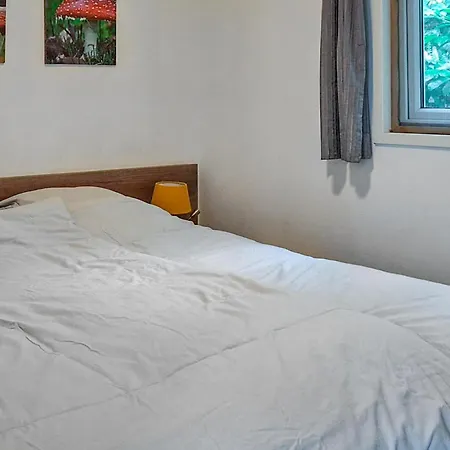 אתר קמפינג 2 Bedroom Lovely Stacaravan In 4*